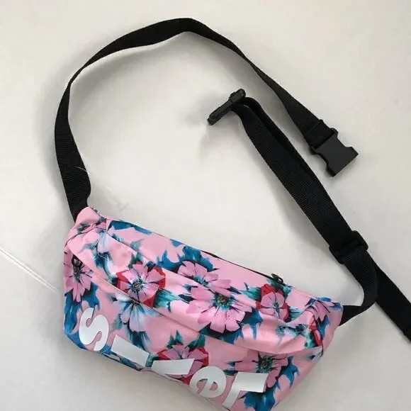 Levi’s floral belt bag with logo - Picture 14 of 15